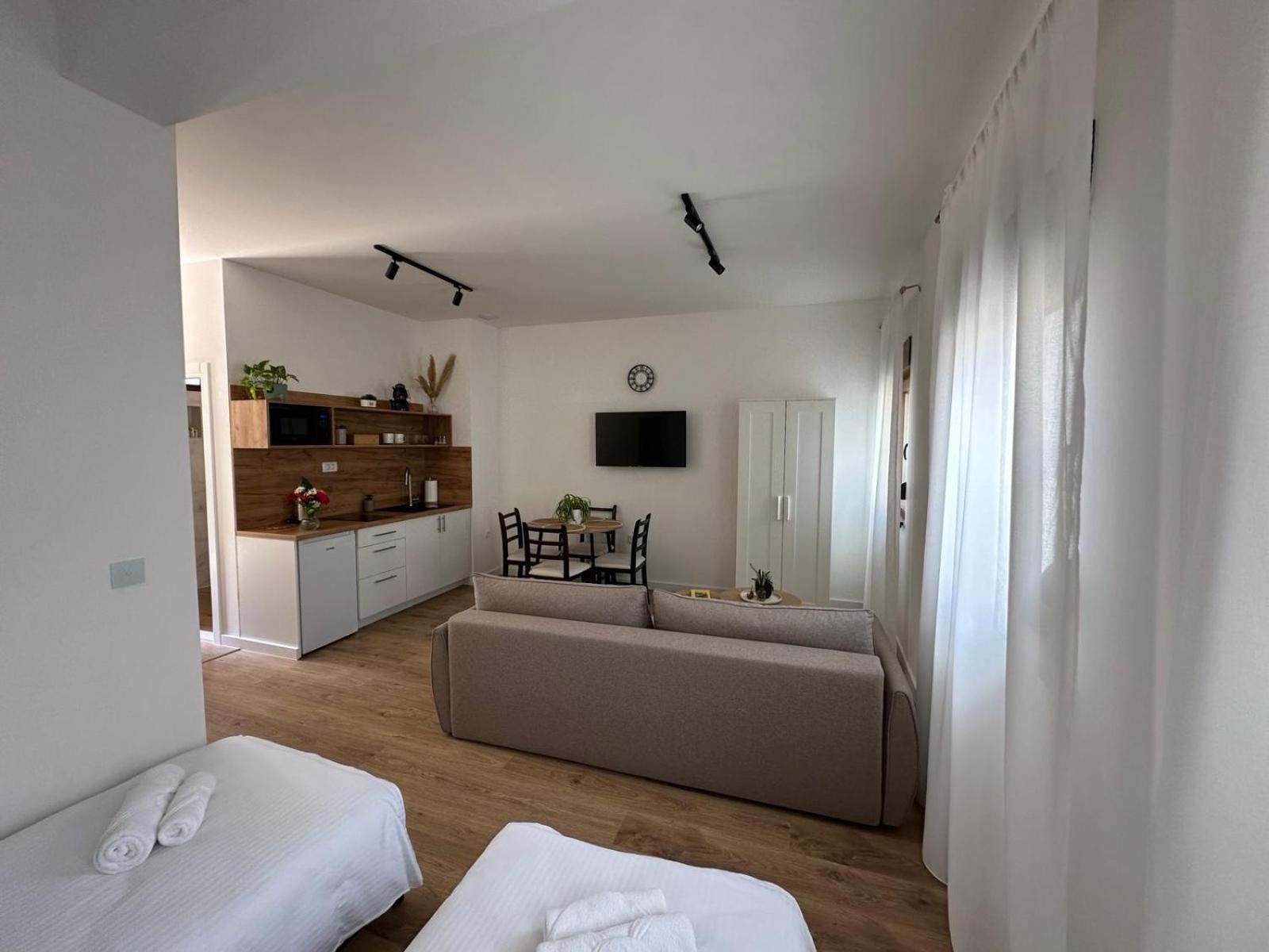 Studio Apartmani Izvor Благай Экстерьер фото